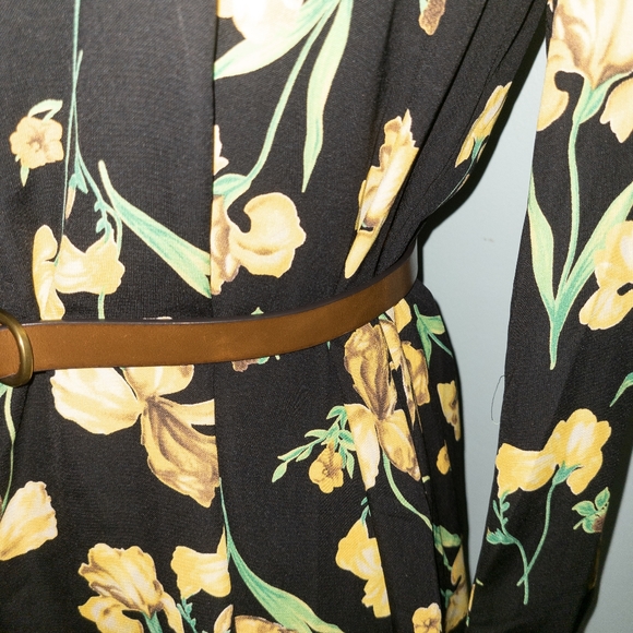 Boho Floral Dress - Picture 4 of 8